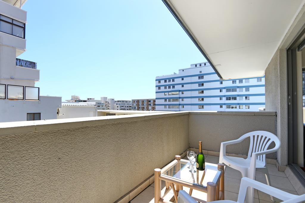 Amalfi On Regent Hotel Cape Town Bagian luar foto