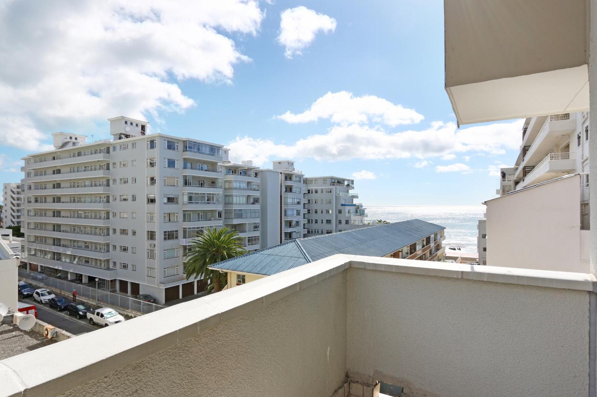 Amalfi On Regent Hotel Cape Town Bagian luar foto